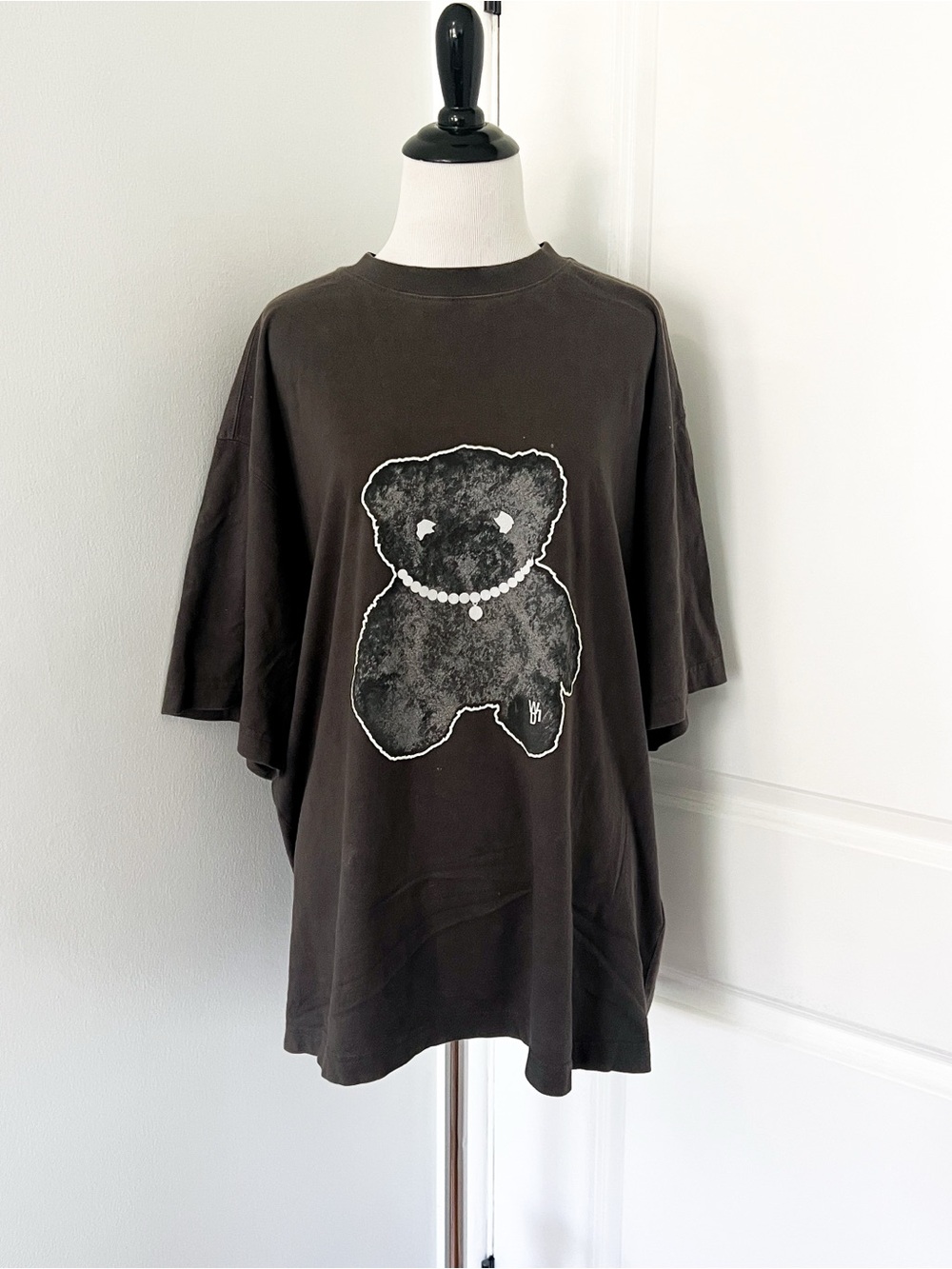 We11done Black Short-Sleeve Tee with Teddy Bear Graphic - small